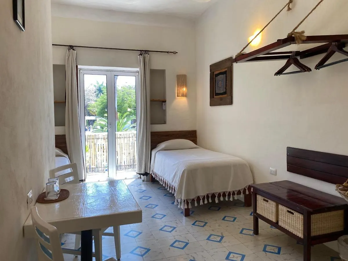 Hotel La Piazzetta Mérida 3*,  Mexique